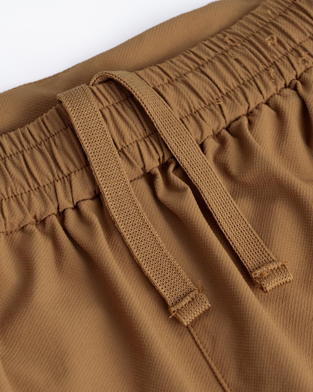 DELTA01_TWO-TONE SHORTS