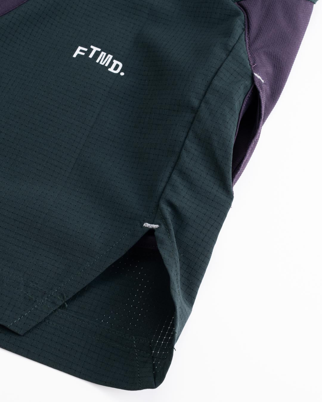 DELTA01_TWO-TONE SHORTS