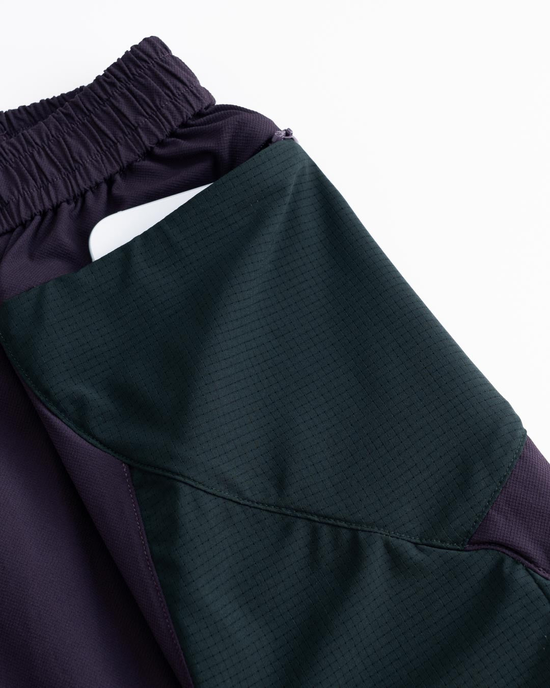 DELTA01_TWO-TONE SHORTS