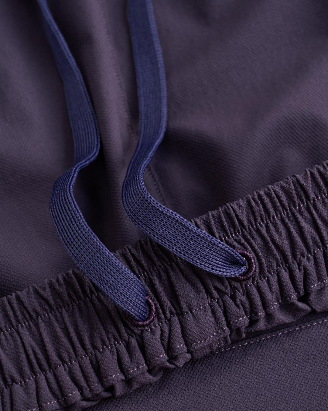 DELTA01_TWO-TONE SHORTS