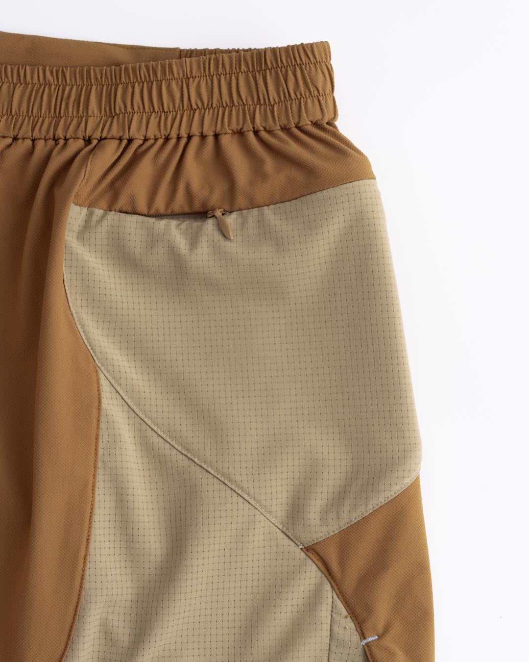 DELTA01_TWO-TONE SHORTS