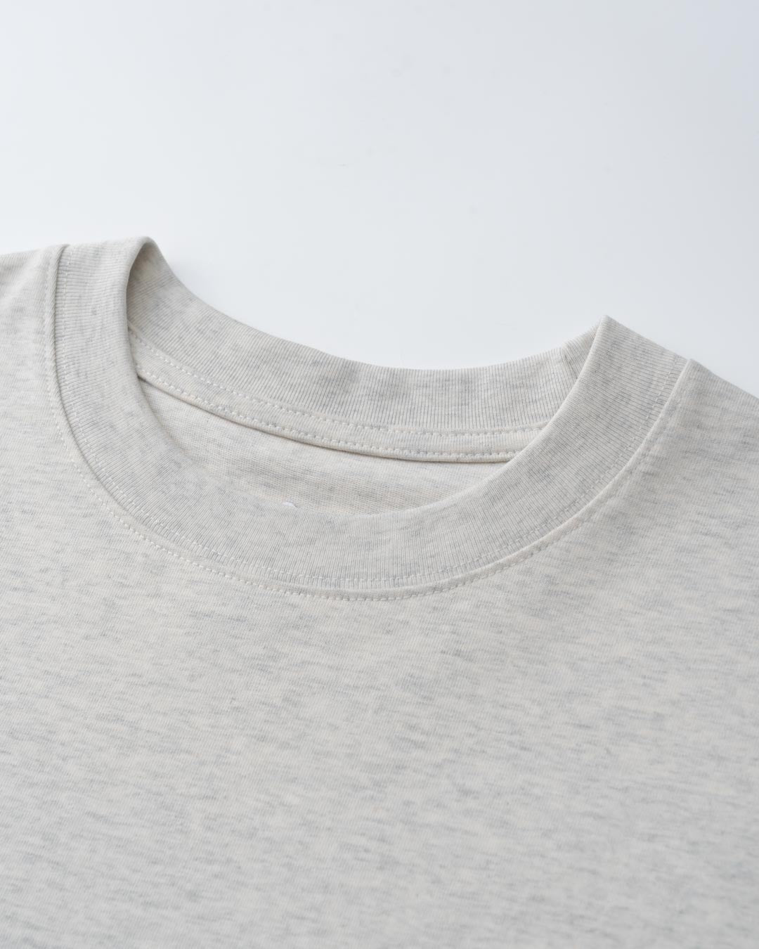 EARTH HEAVYWEIGHT TEE