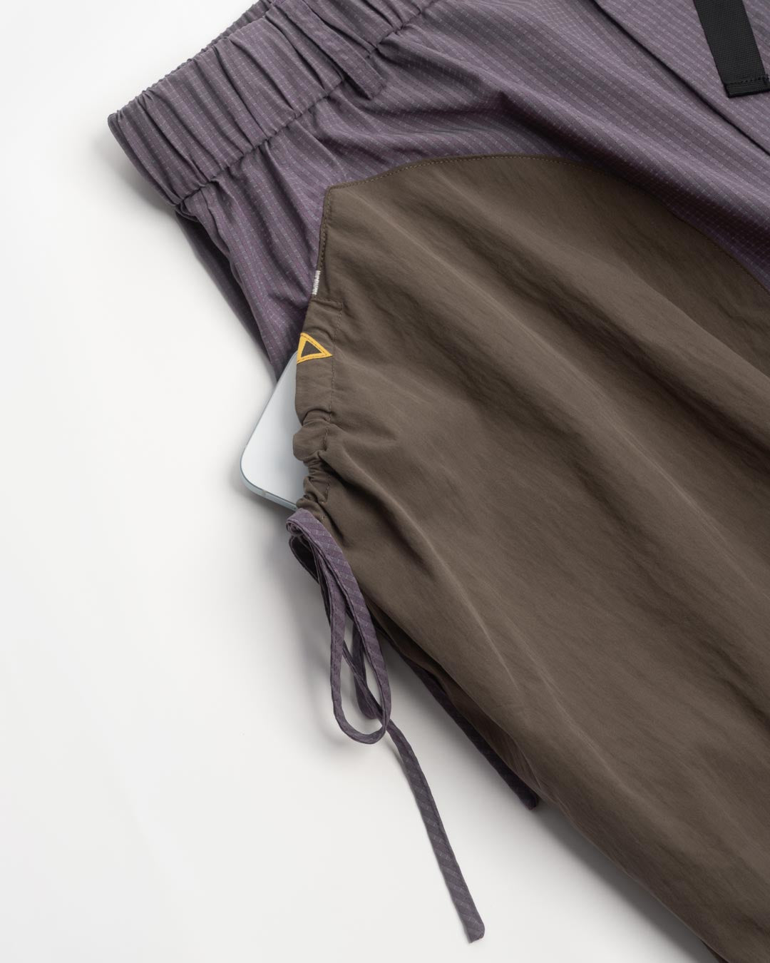 LIGHTWEIGHT SUMMER SHORTS