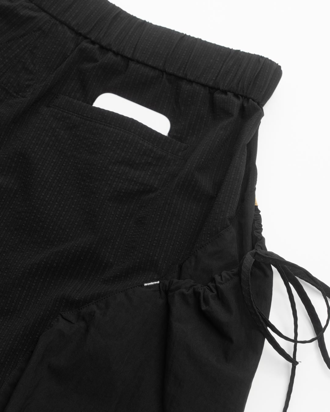 LIGHTWEIGHT SUMMER SHORTS