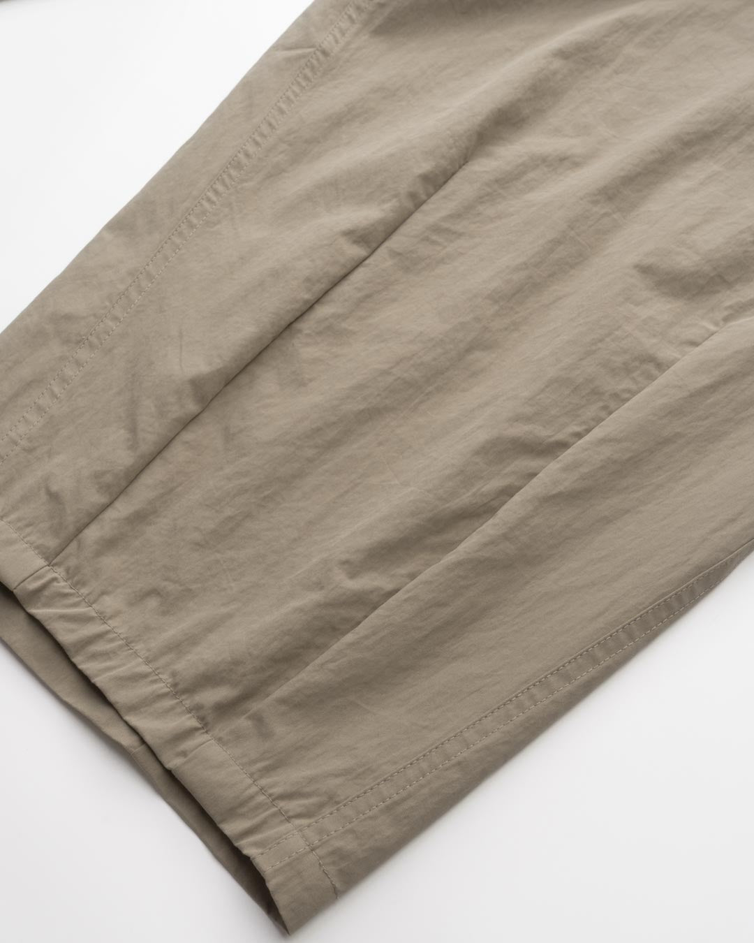 DRAWSTRING POCKET OVER PANTS