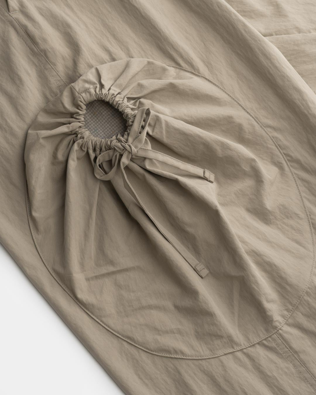 DRAWSTRING POCKET OVER PANTS