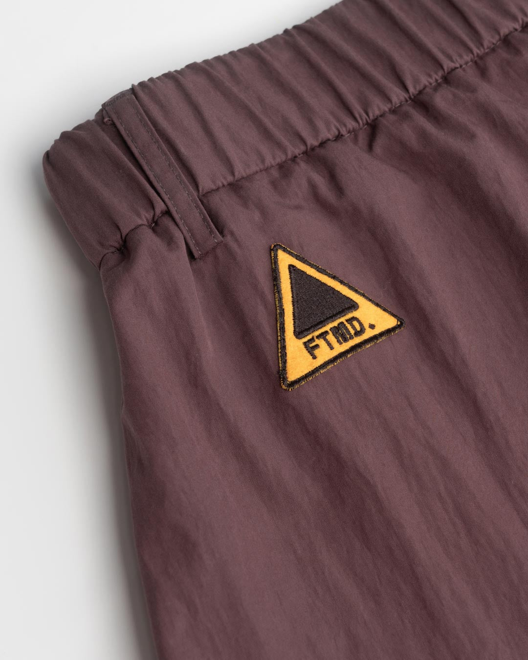DRAWSTRING POCKET OVER PANTS