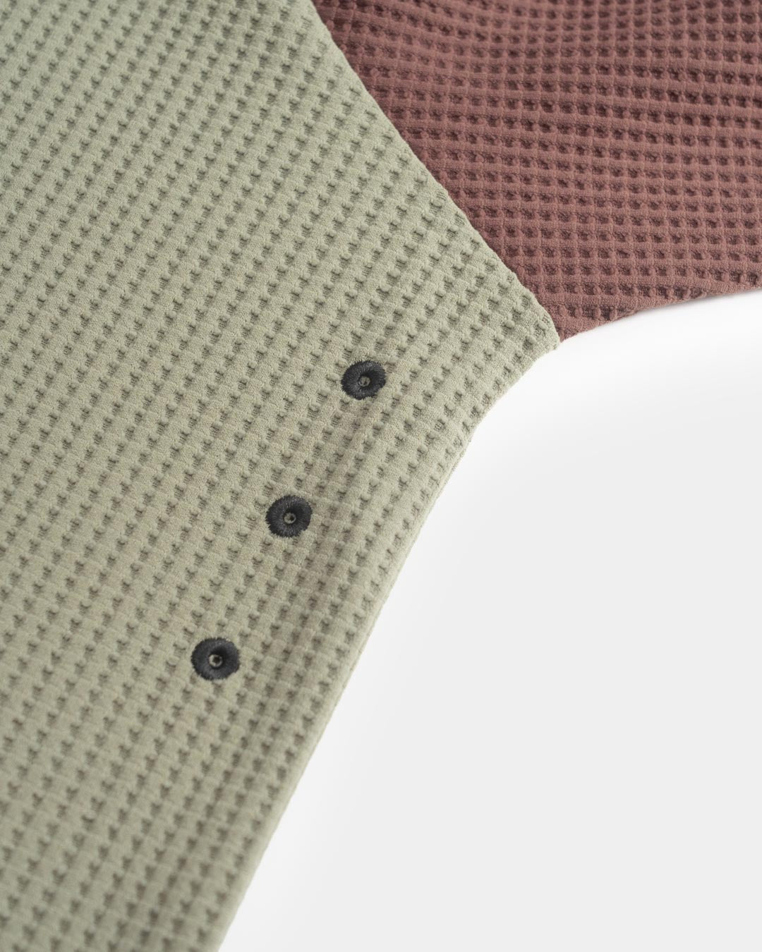 SERVICE YOUR SOLITUDE L/S WAFFLE TEE