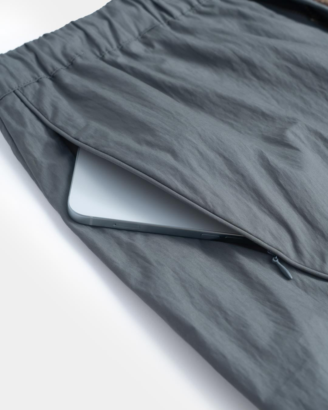 DUAL-ZIP POCKET SHORTS