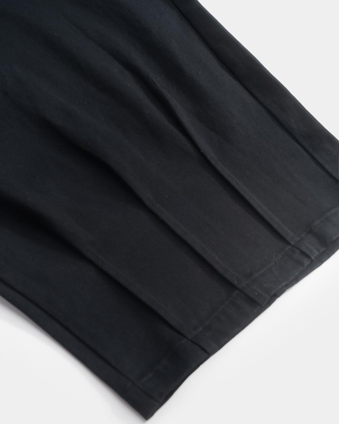 DAILY ROUTINE OVER PANTS