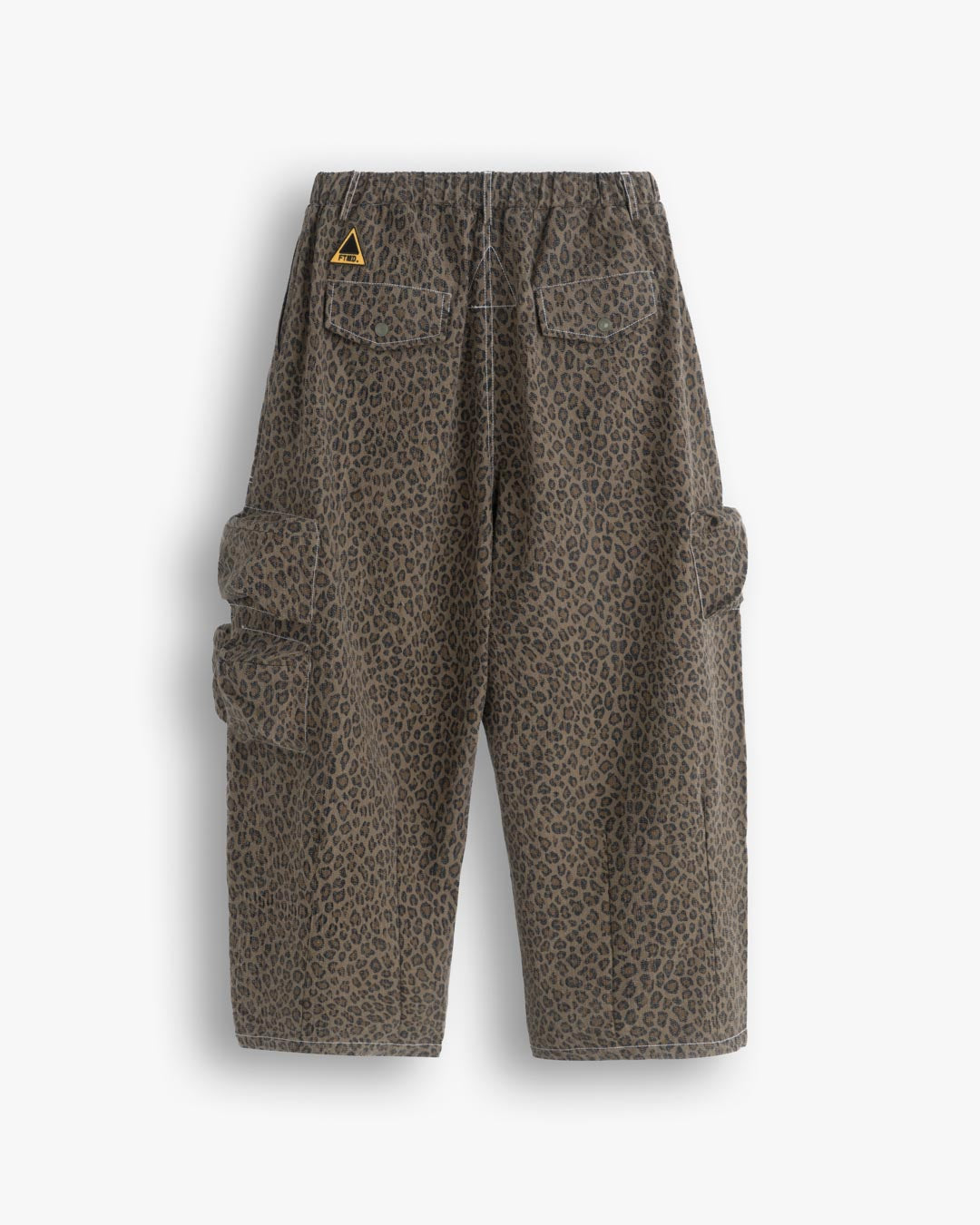 CARGO OVER PANTS