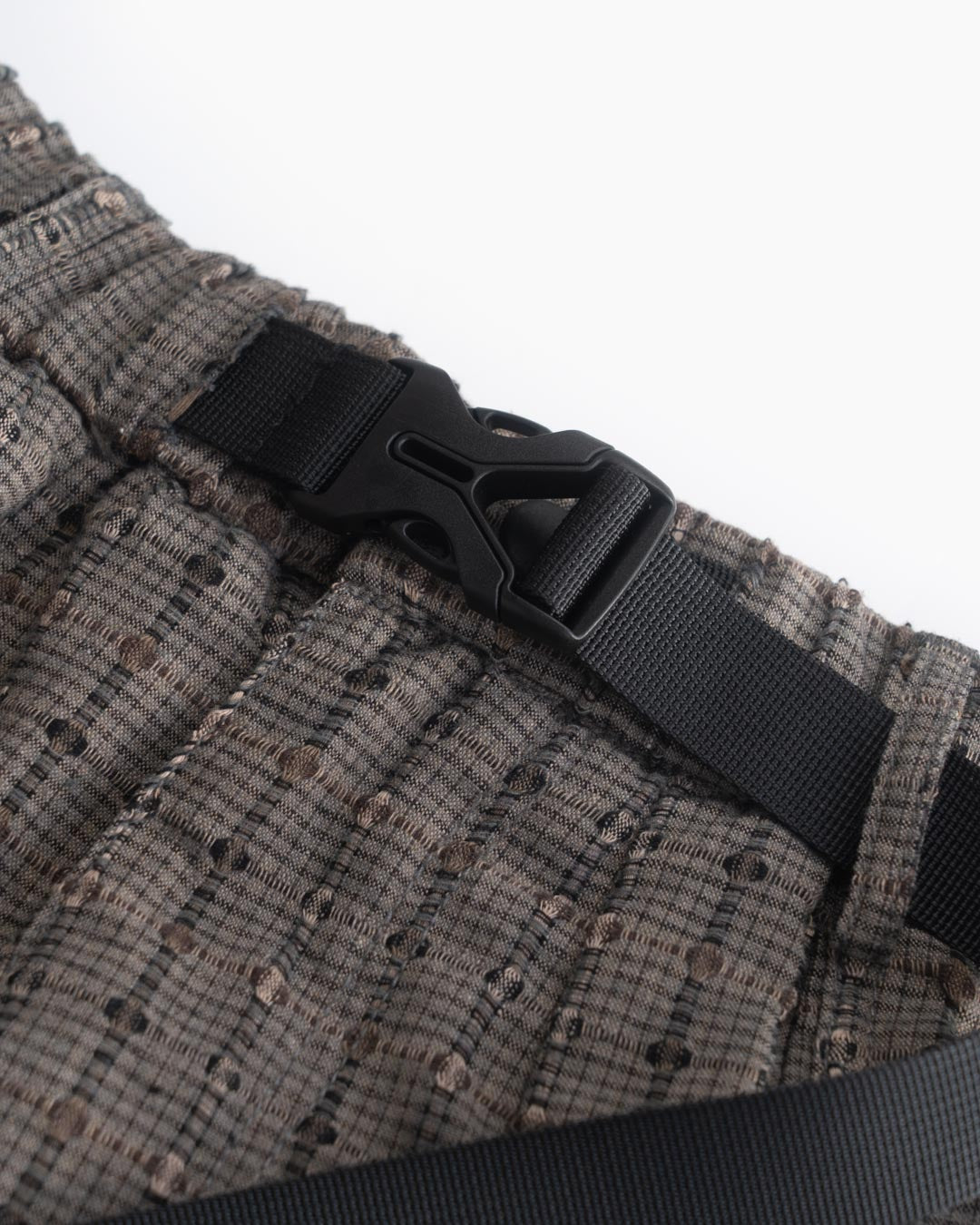 CARGO OVER PANTS