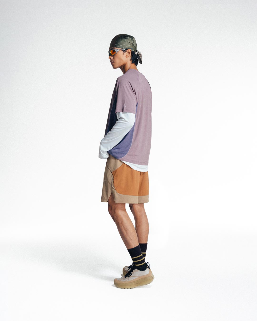 DELTA01_TWO-TONE SHORTS