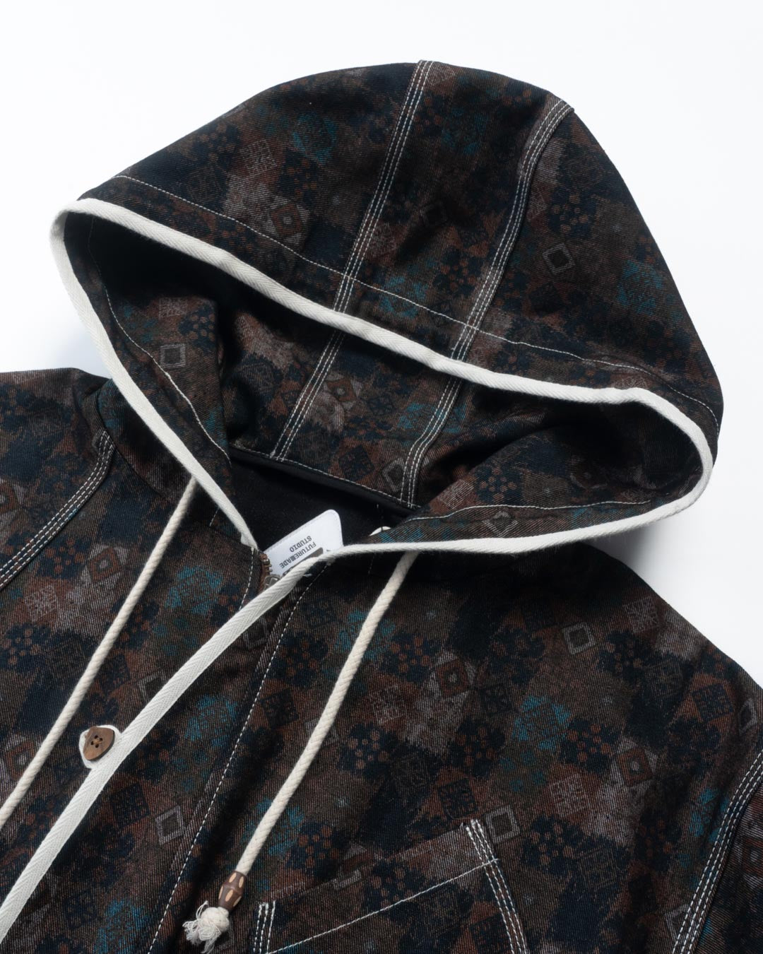 MEMORY HOODED JACKET