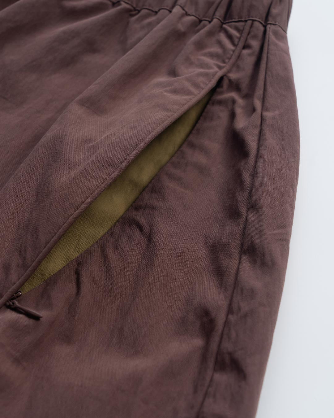 DUAL-ZIP POCKET SHORTS