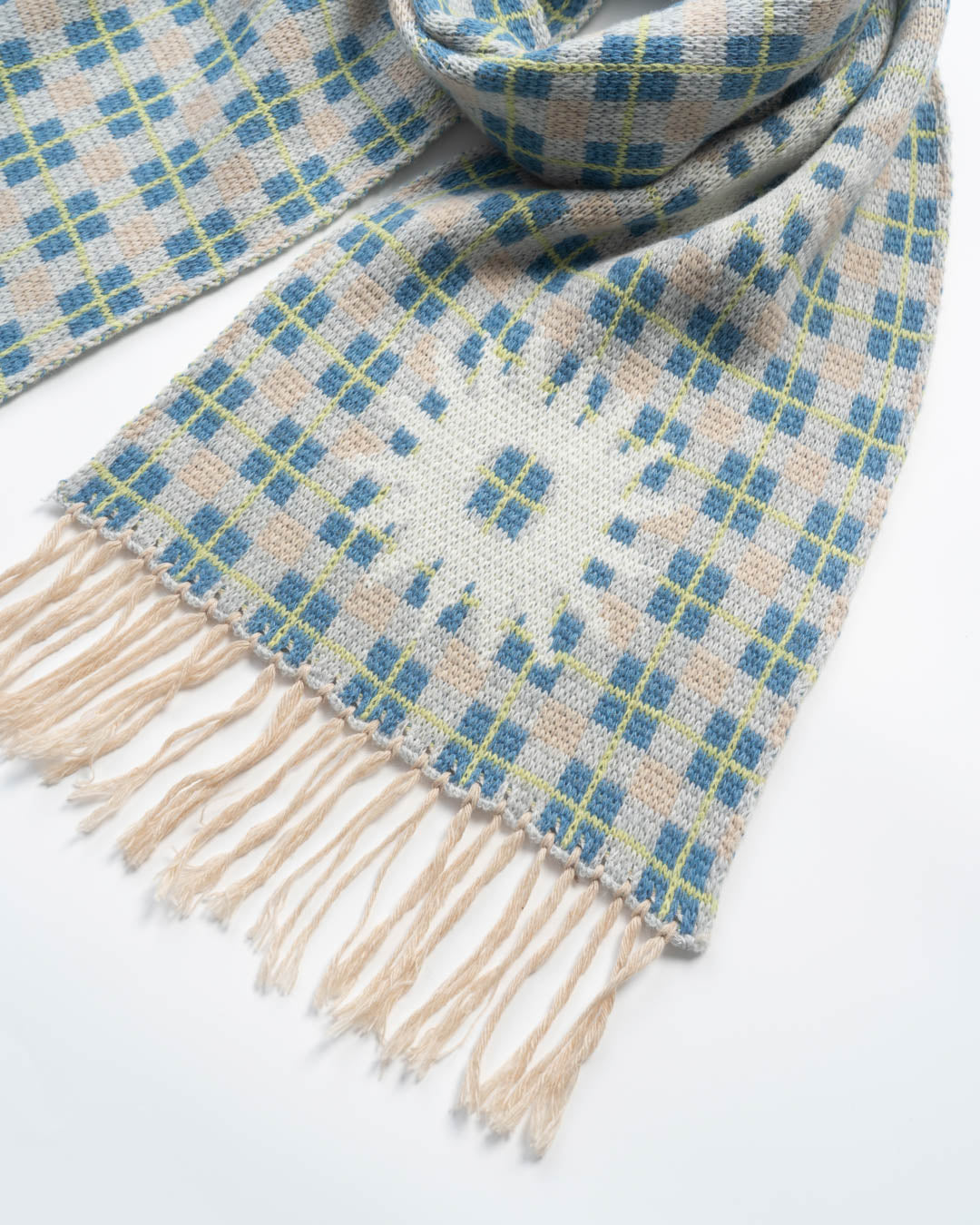 EVERWARM KNITTED SCARF