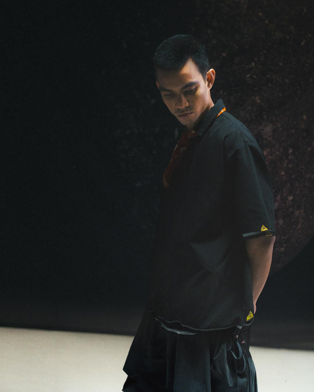 LIGHTWEIGHT PULLOVER SHIRT