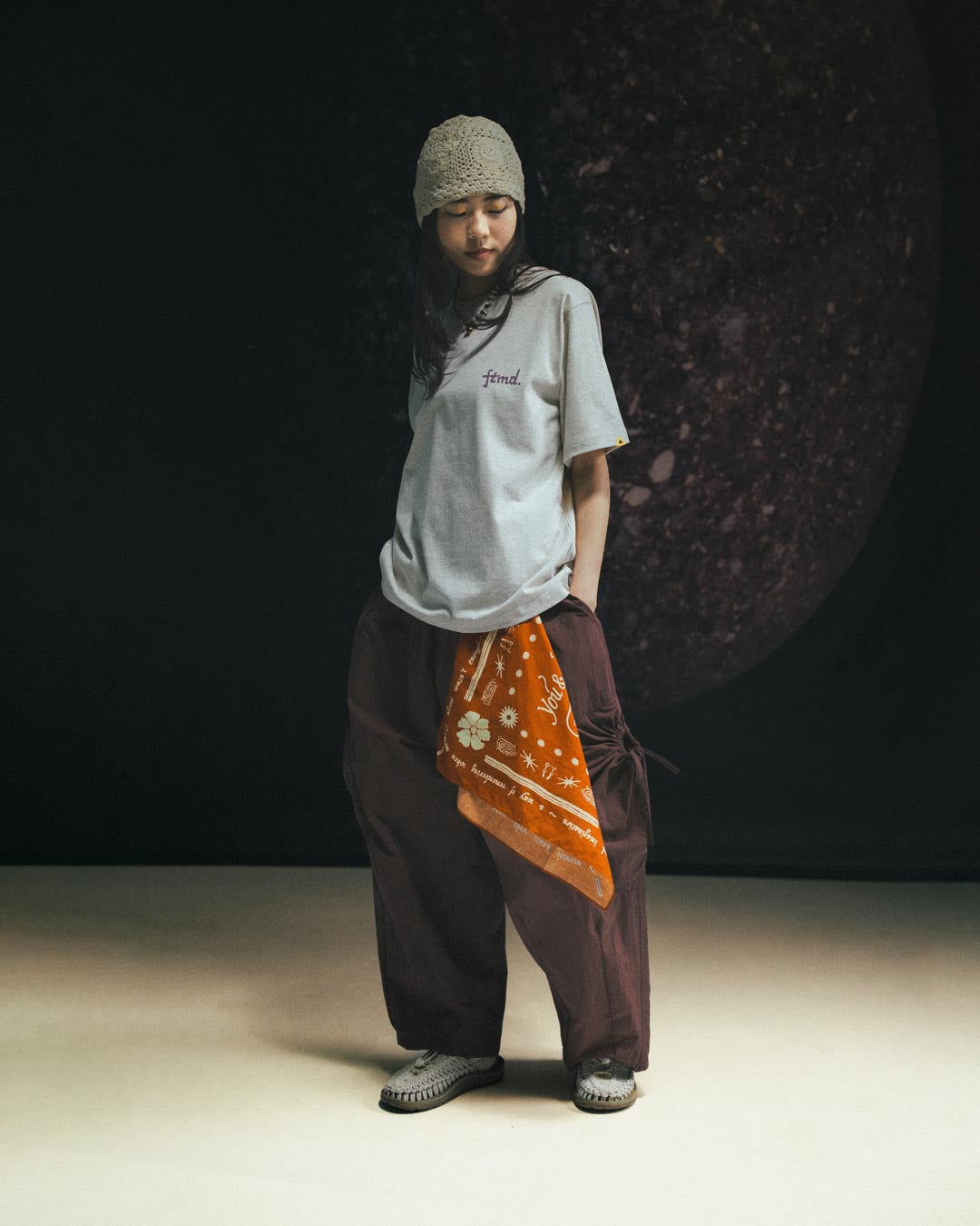 EARTH HEAVYWEIGHT TEE
