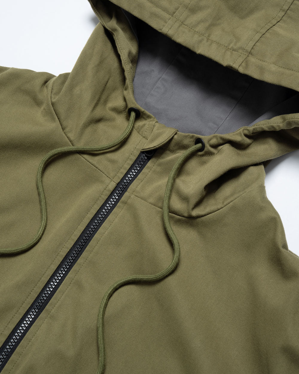 TWO-TONE HOODED JACKET