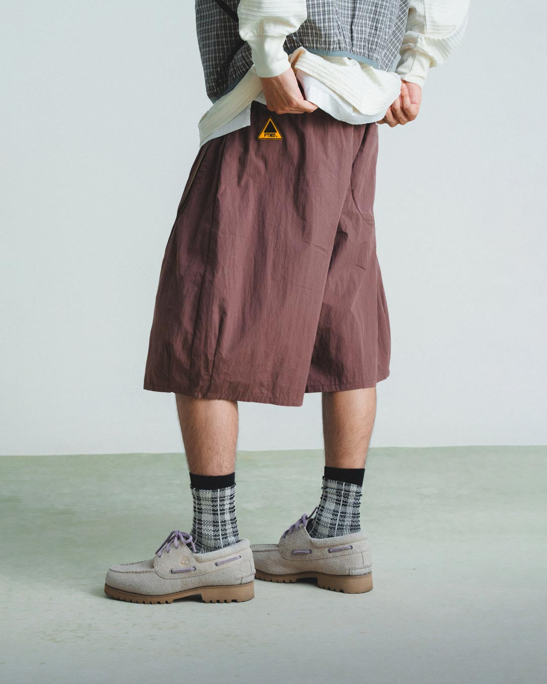 DUAL-ZIP POCKET SHORTS