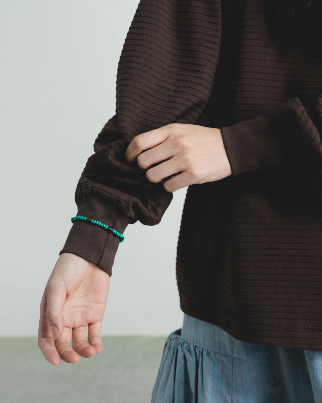 TEXTURED STRIPED L/S TEE