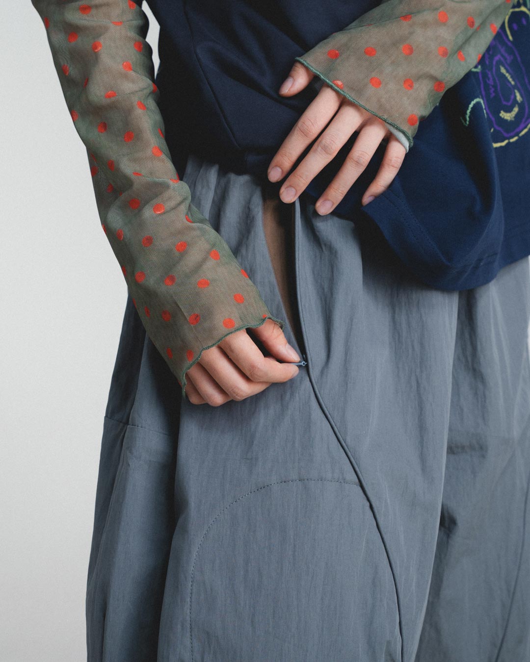 DUAL-ZIP POCKET SHORTS