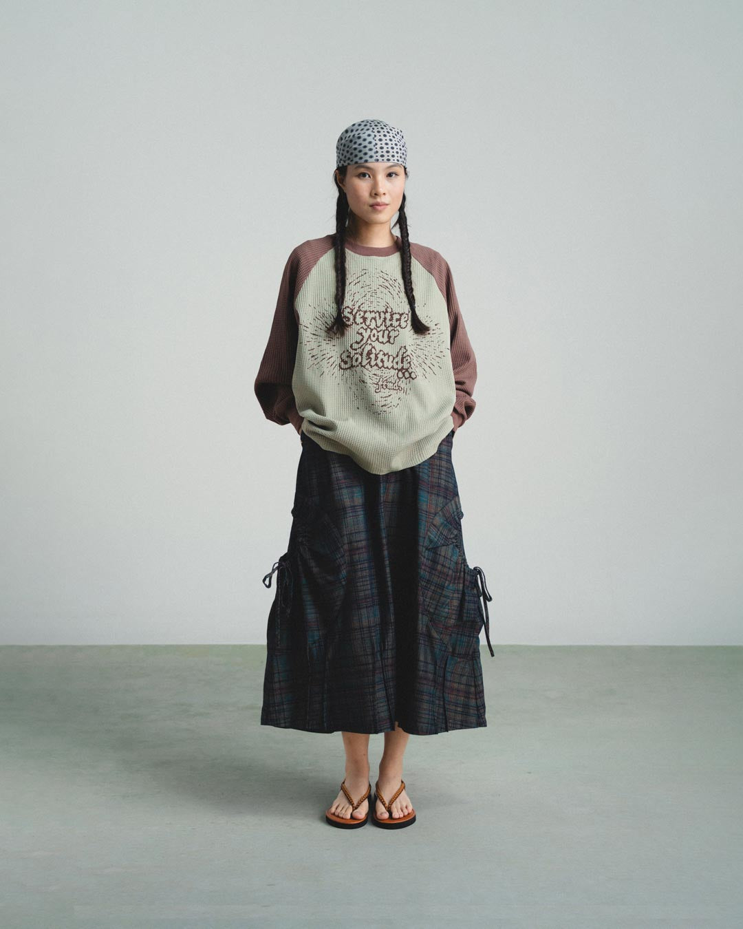 SERVICE YOUR SOLITUDE L/S WAFFLE TEE
