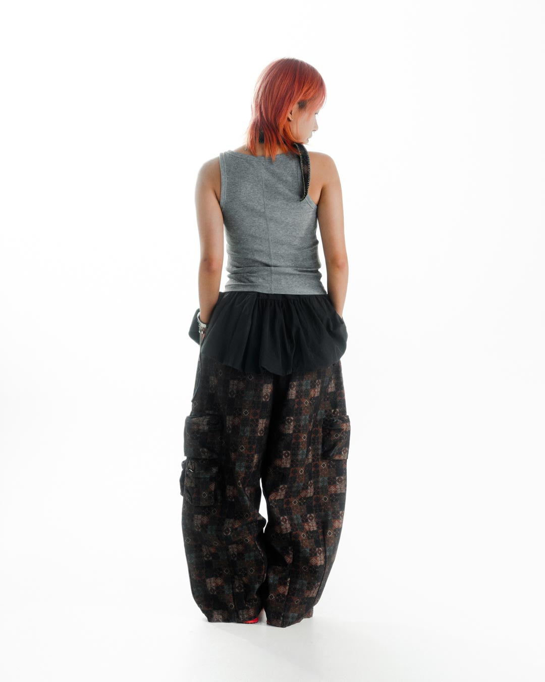 CARGO OVER PANTS