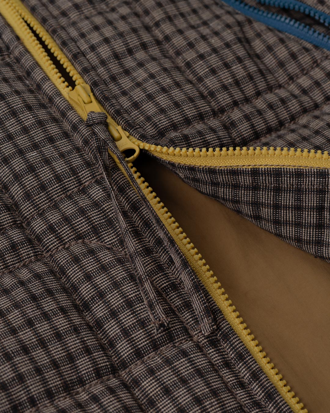 DUAL-ZIP PADDED VEST