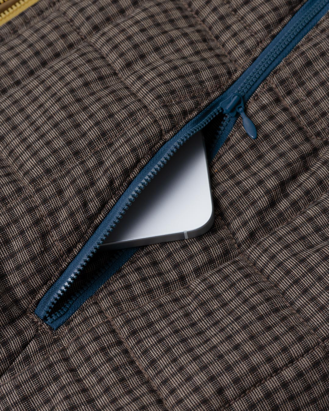 DUAL-ZIP PADDED VEST