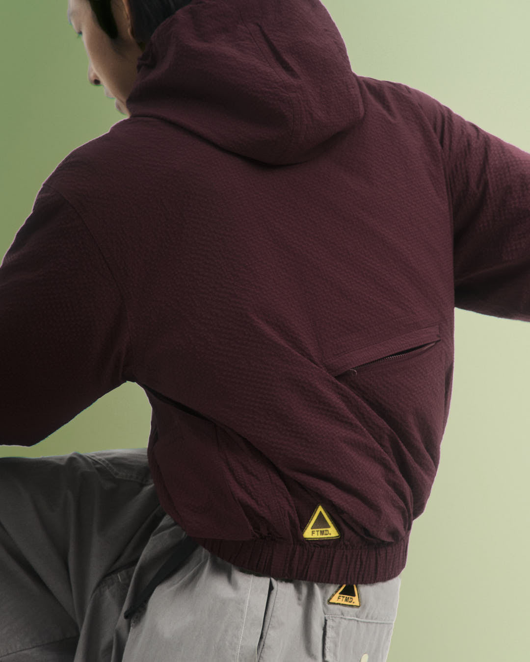 WATER-REPELLENT PACKABLE PARKA