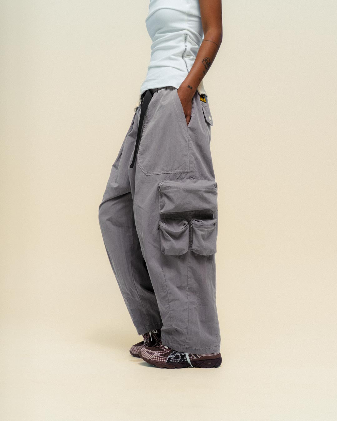 PIGMENT DYED CARGO OVER PANTS – Futuremade Studio (FTMD.)