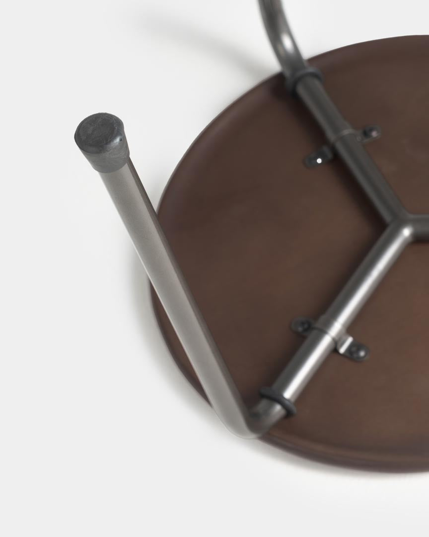 MOUNTAIN RESEARCH - ROUND STOOL (LOW/ KUMA WREATH)