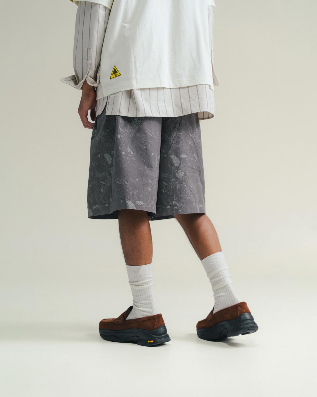 EARTHY SHORTS
