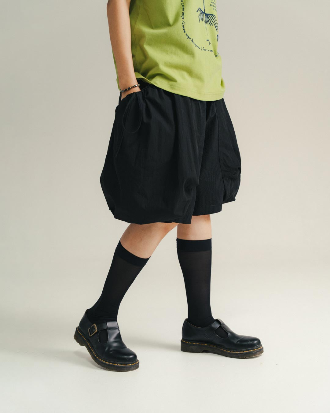LIGHTWEIGHT SUMMER SHORTS